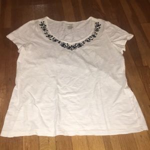 White v neck blouse